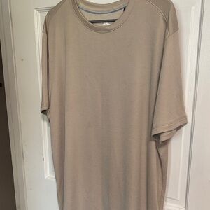 Tommy Bahama Men's Tan Short Sleeve Tee